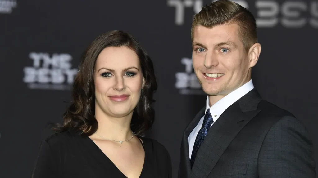 Toni Kroos Frau: Ein Blick in das Leben der Frau des Fußballstars